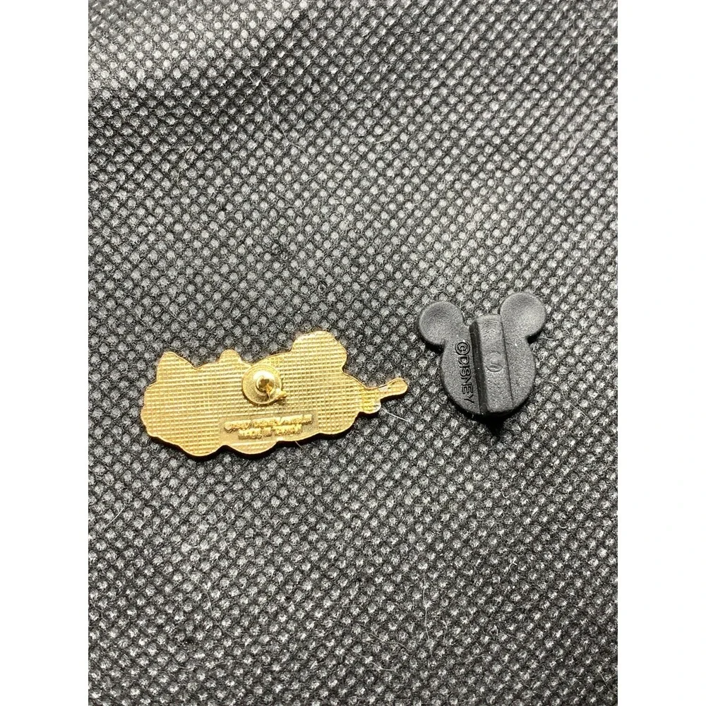 Disney Pin Benny the Cab‎ from Who Framed Roger Rabbit 1987 Limited Edition